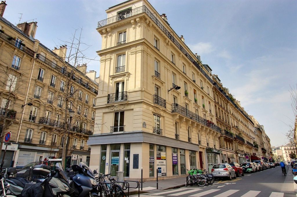 Bureaux à louer Liège (Métro ligne 13) de 131m² Photo 1