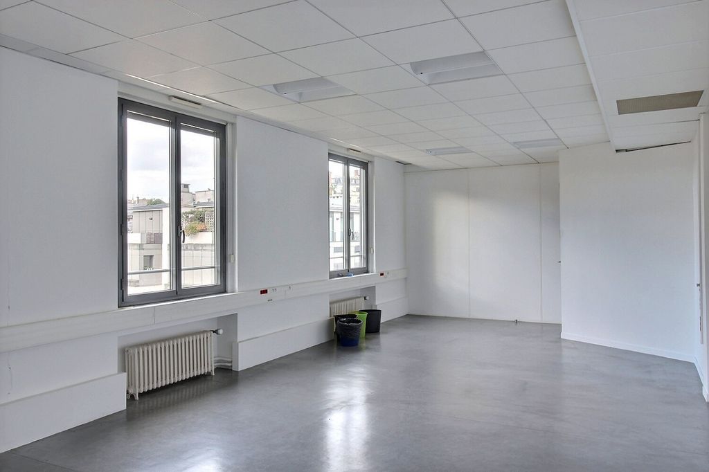 Bureaux à louer Jasmin (Métro ligne 9) de 722m² Photo 4