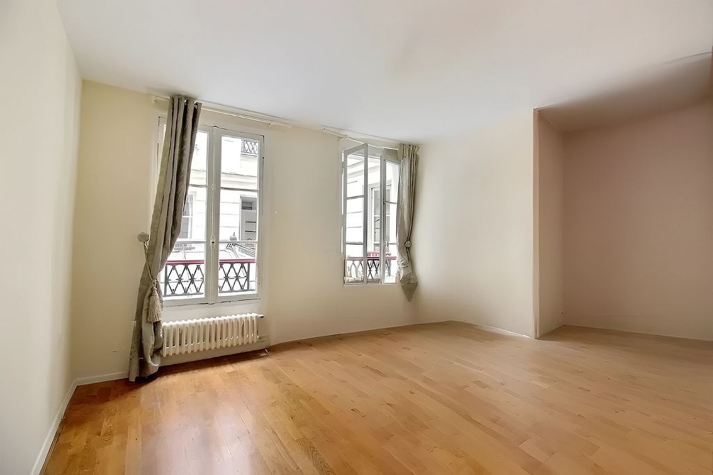 Bureaux à vendre Bonne Nouvelle (Métro ligne 8) de 151m² Photo 4