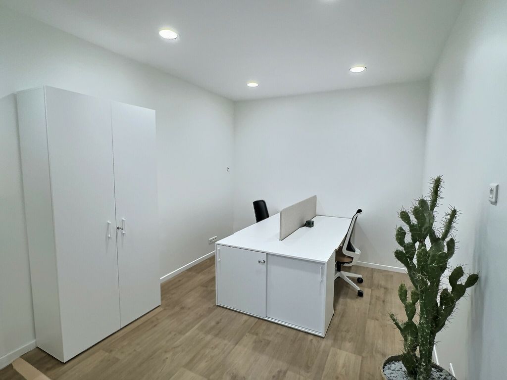 Photo 4